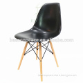 PP plastic seat with beech wood legs dining chair